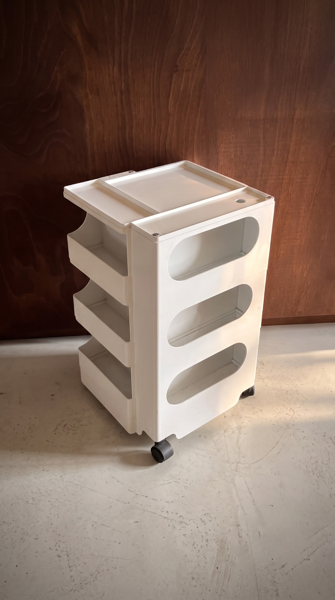 Boby Trolley B33 — Joe Colombo